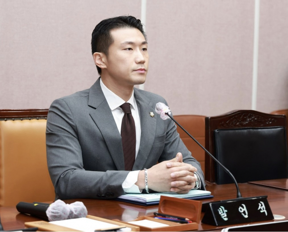 군포시의회 박상현 의원, 수도권 최초 지방의회 인공지능(AI) 혁신 조례 제정